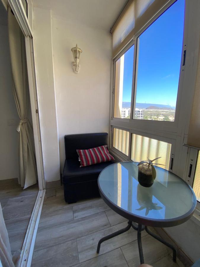 El Medano Suite Bagian luar foto